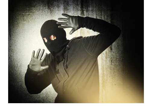 the best home security system for seniors scares the bad guys away the best home security system for seniors scares the bad guys away