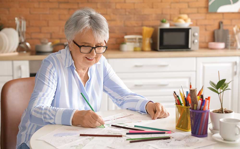 14 Benefits of Coloring for Seniors