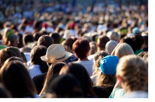 What's a good first date for seniors? - An Outdoor Concert. Bring some eats! Always a good time What's a good first date for seniors? - An Outdoor Concert. Bring some eats! Always a good time