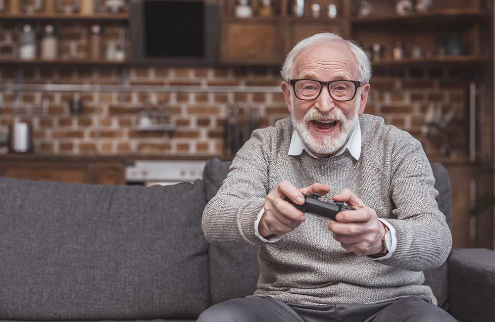 technology for seniors MADE EASY, playing games online technology for seniors MADE EASY, playing games online